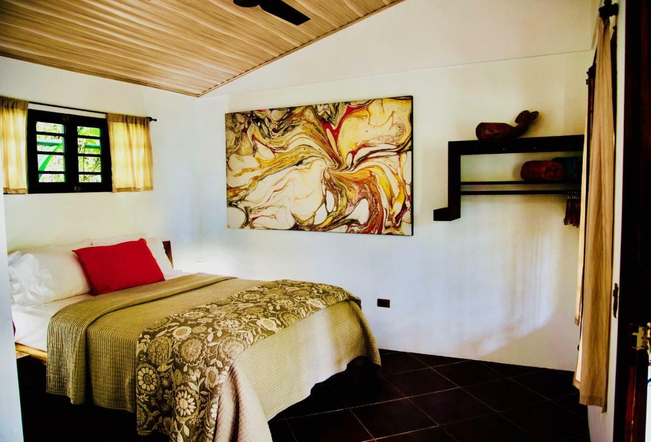 Cabinas D'Val Uvita Kültér fotó